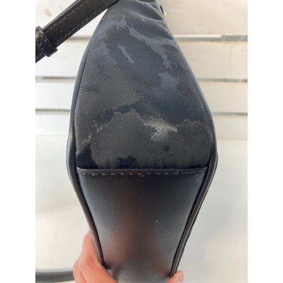 MICHAEL KORS, MEDIUM BLACK NYLON ANIMAL PRINT CROSSBODY BAG - Picture 7 of 12